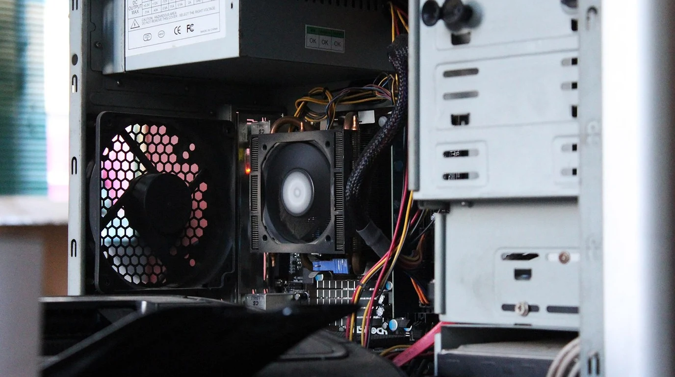 PCIe 5.0 vs 4.0 SSDs: Real-World Gaming Load Times